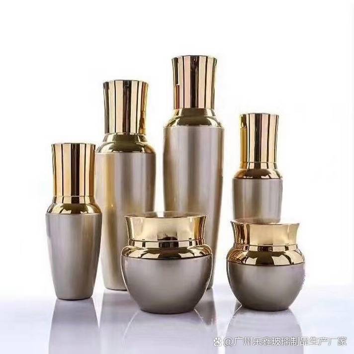 定做新款磨砂化妝品瓶 工廠如何制造安全環保的包裝產品